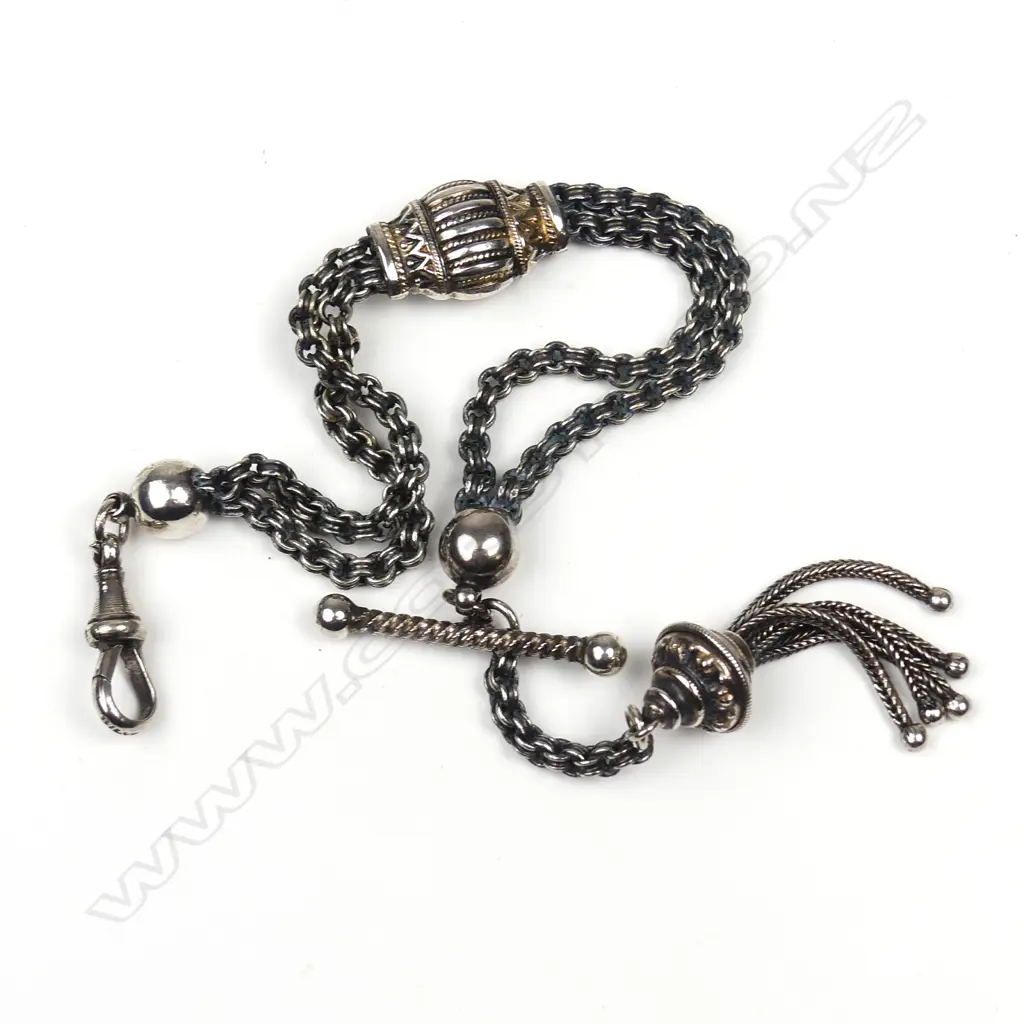A ladys' vintage silver Albertina with tassel Image 1++