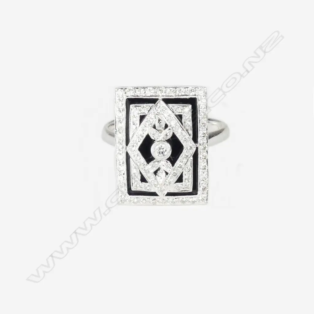 An 18ct white gold and diamond Art Deco style ring Image 1++