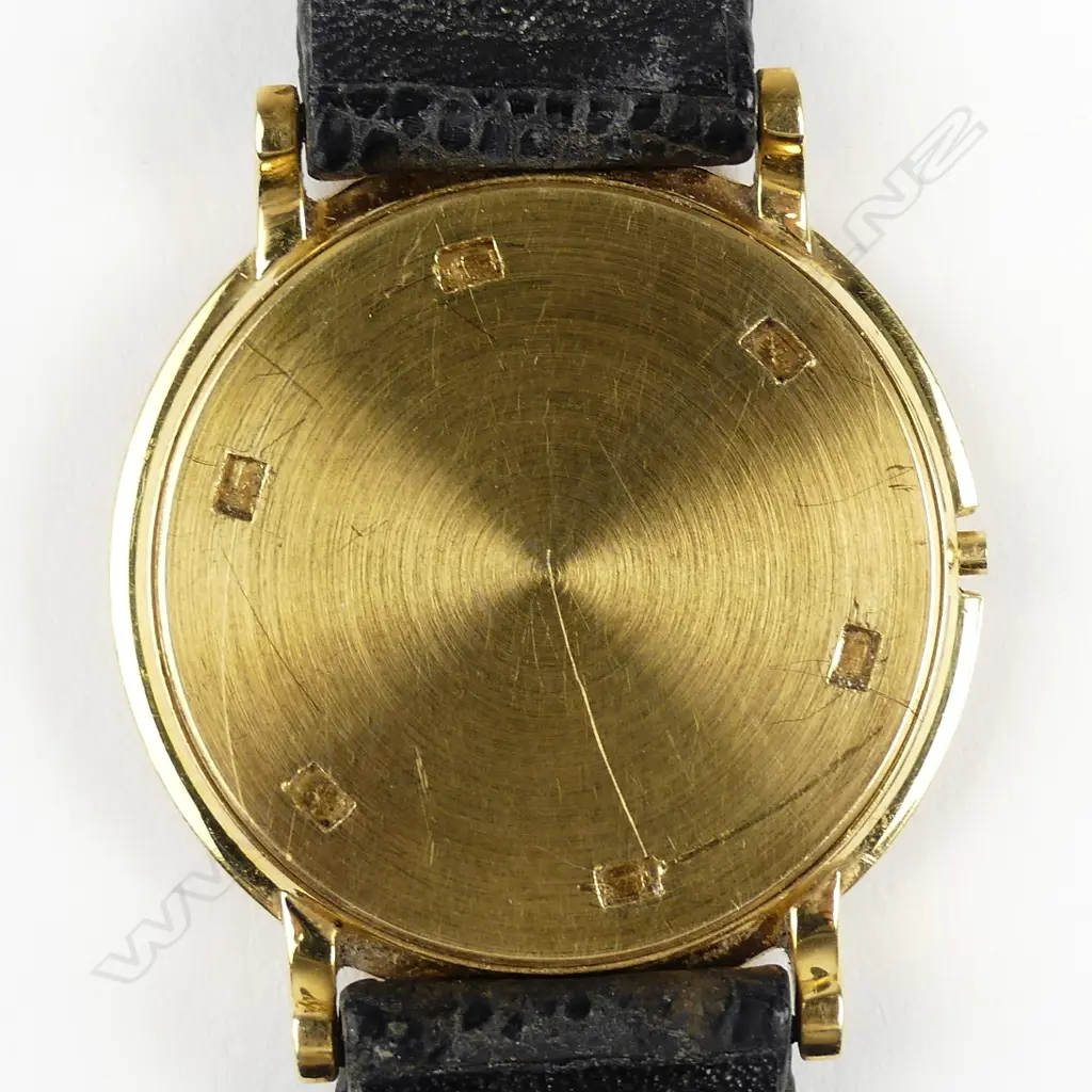 An 18ct gold cased Vacheron Constantin gent's ultra-slim wristwatch Image 1++