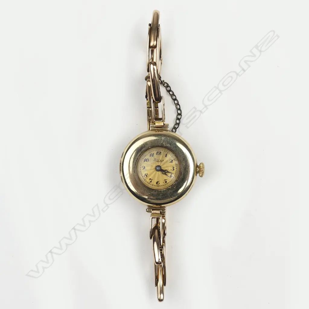 A 1920s lady's 9ct. yellow gold Rolex wristwatch Image 1++