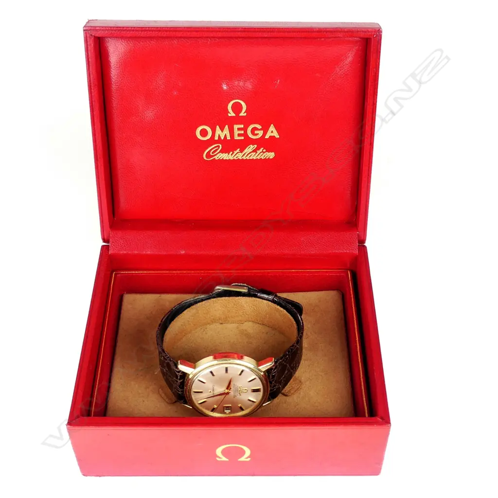 A gent's 14ct gold plate Omega Constellation chronometer wristwatch Image 1++