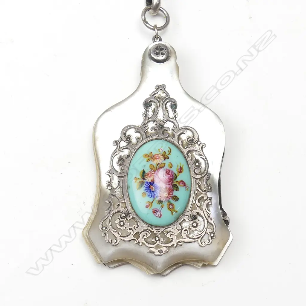 A late Victorian silver chatelaine Image 1++