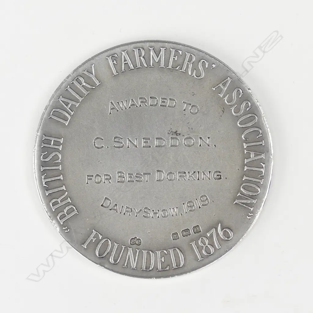 An early 20thC large 'British Dairy Farmers' Association' silver medal Image 1++