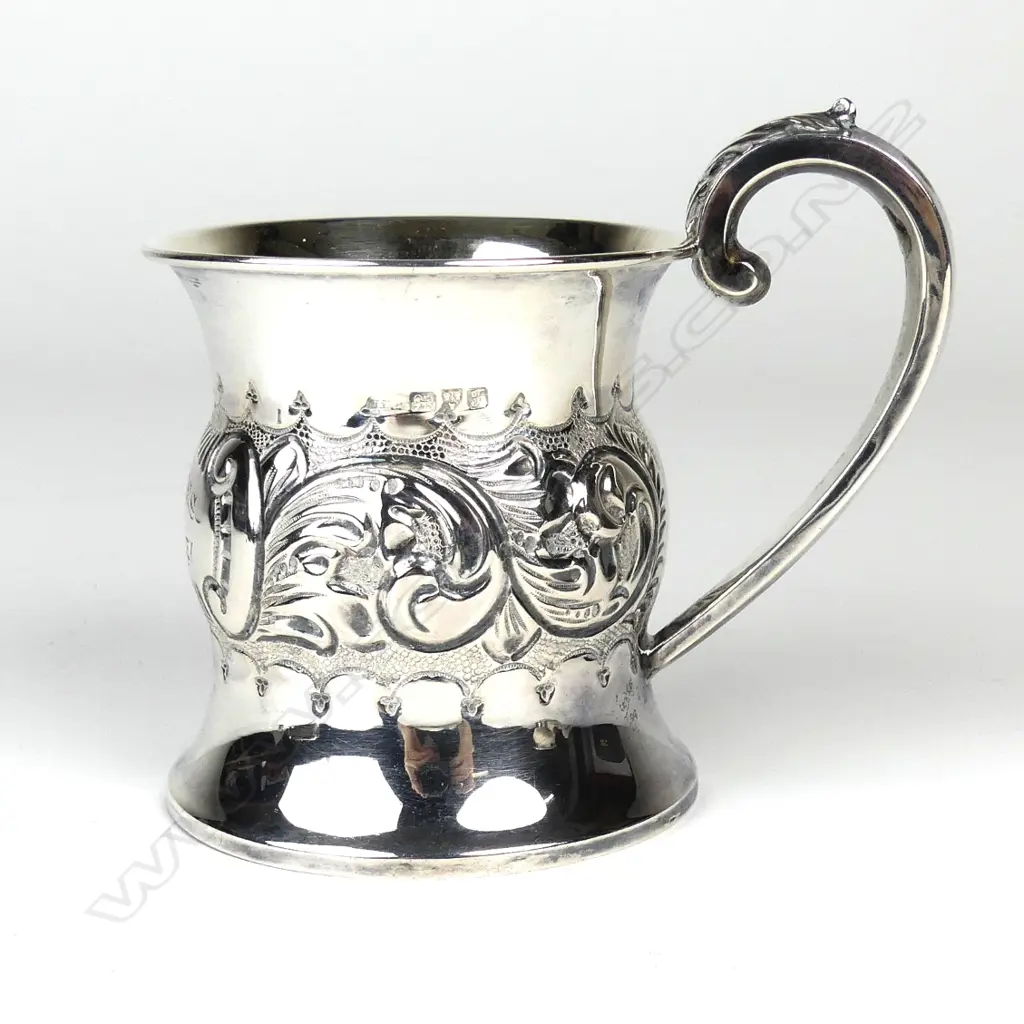 An Edwardian silver christening mug Image 1++