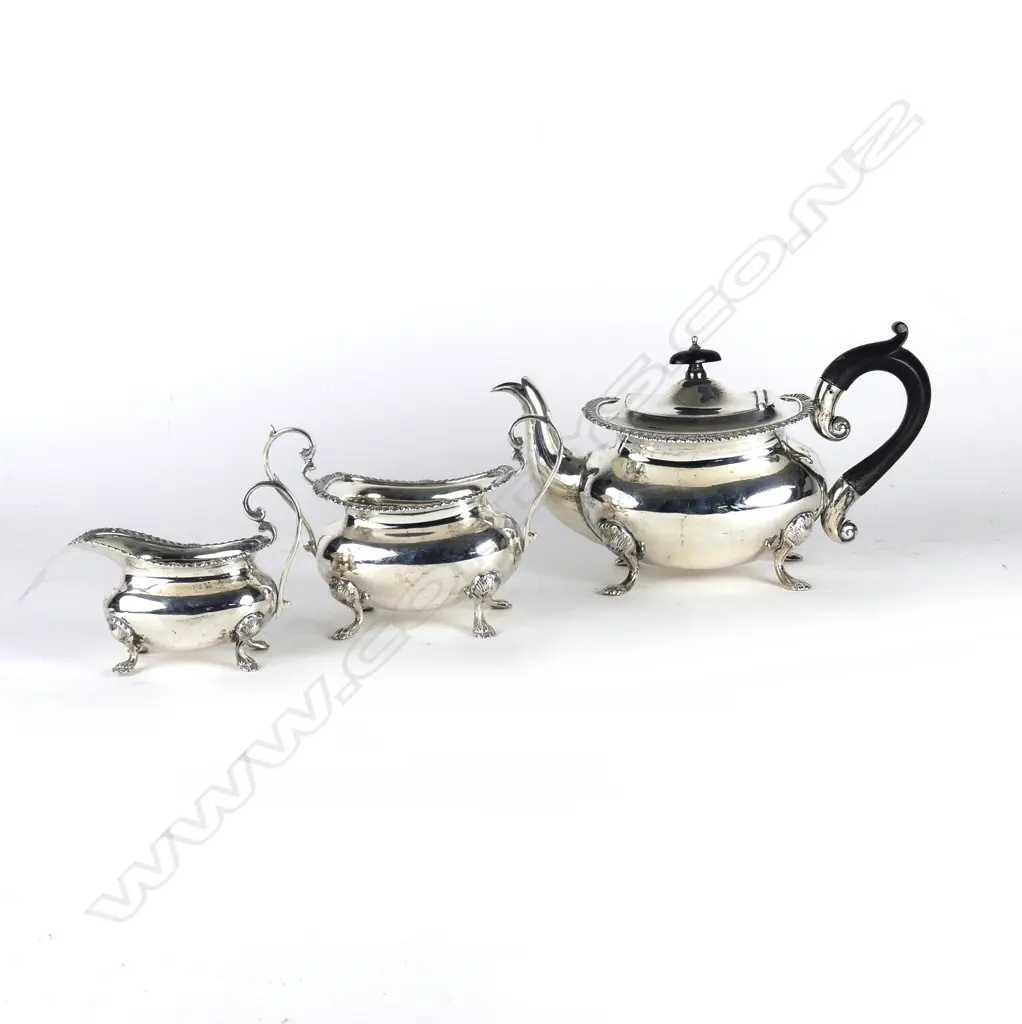 A 1920's silver three-piece tea service Image 1++