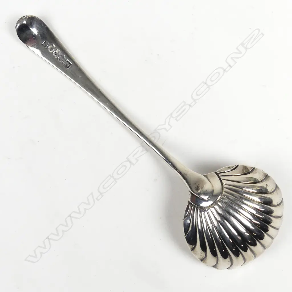 A George III silver sauce ladle Image 1++