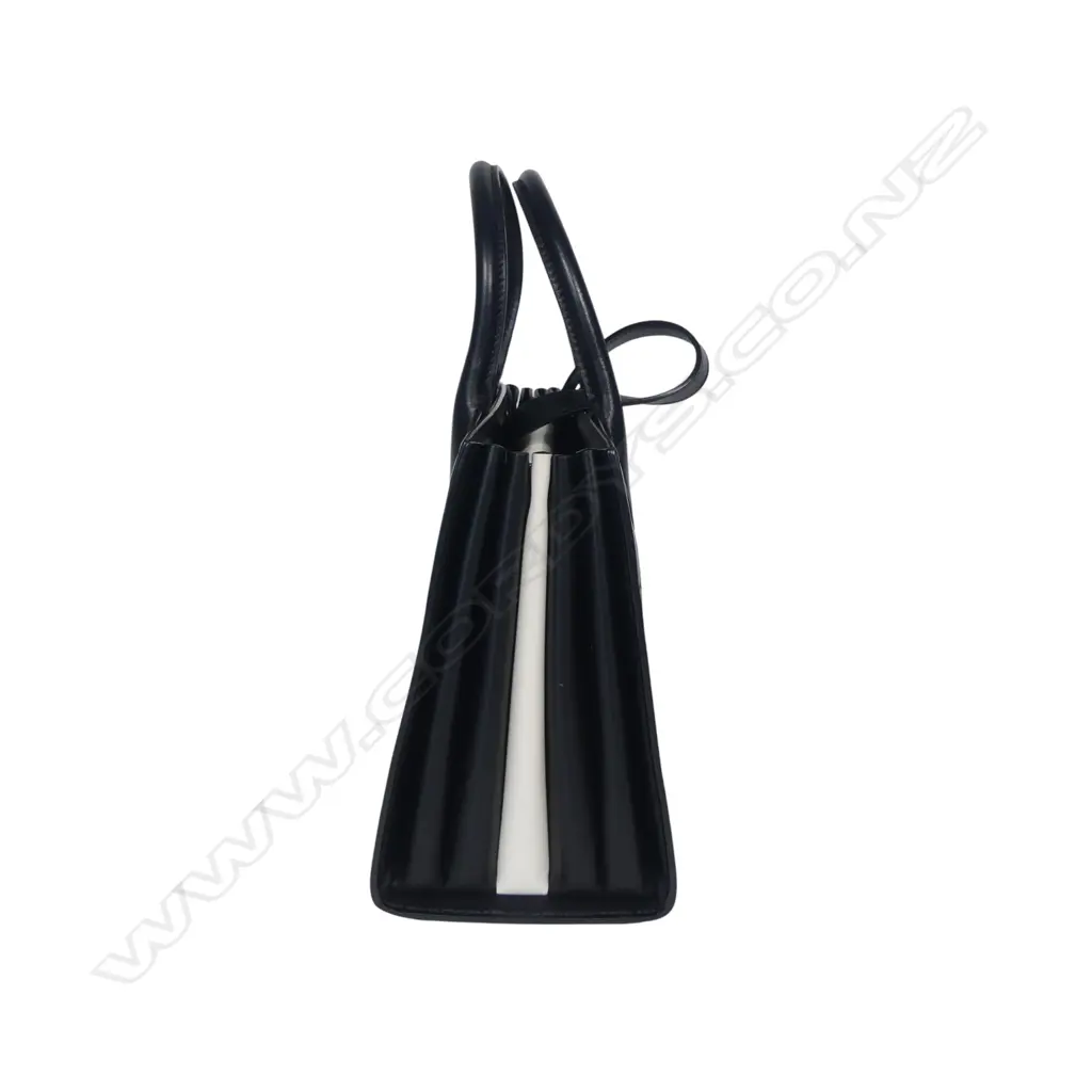 Prada Bibliotheque black leather tote handbag, Image 1++