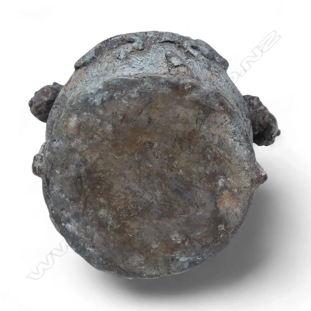 An early 20thC Benin bronze ceremonial koro, Image 1++