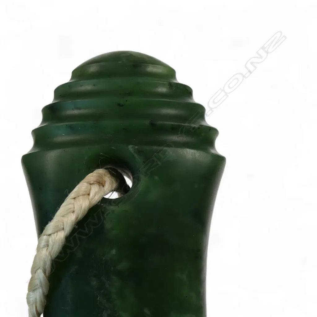 Paul Toa (Rotorua) mere pounamu (Kawakawa variety), Image 1++