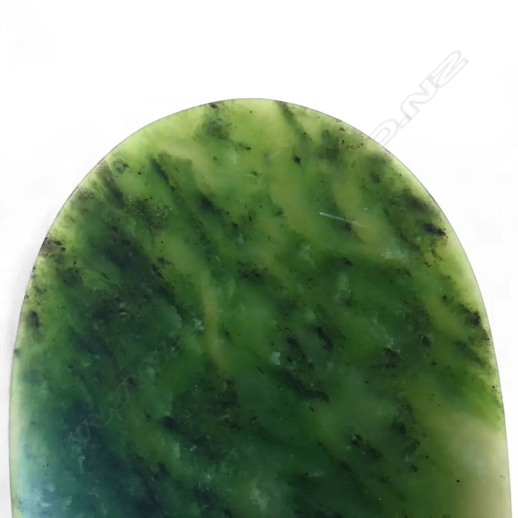 Paul Toa (Rotorua) mere pounamu (Kawakawa variety), Image 1++