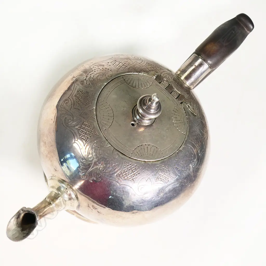 A rare William & Mary silver bullet shaped teapot of small size Image 1++