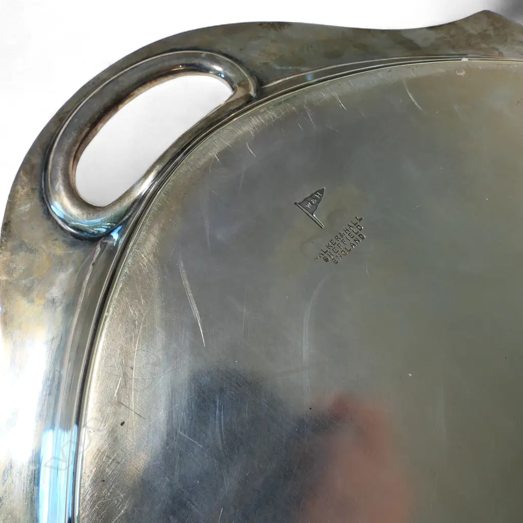 A 1940's large silver banquet tray, Image 1++