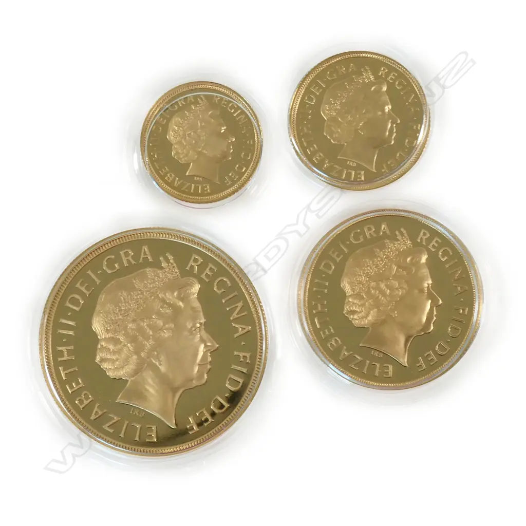 The 2004 'United Kingdom Gold Proof Sovereign Four coin Collection', Image 1++