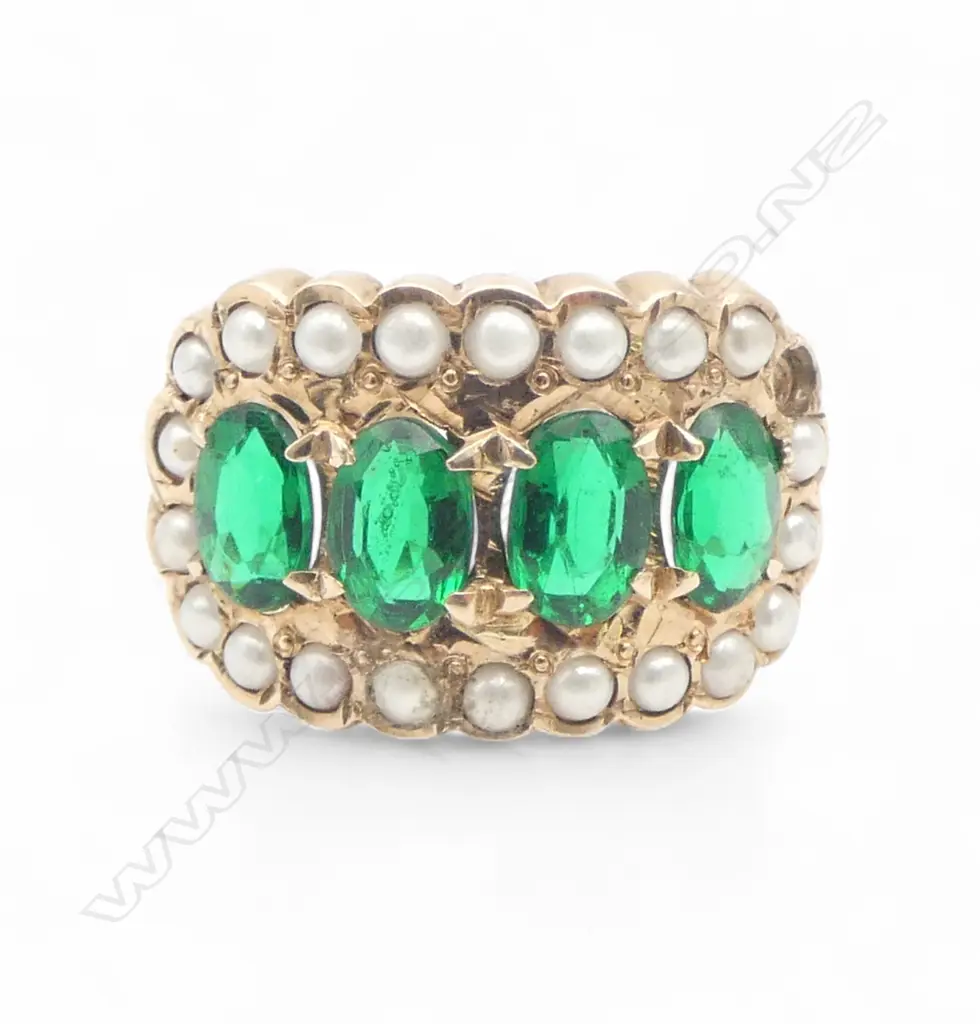 **PLEASE NOTE: THIS DESCRIPTION HAS BEEN ALTERED TO SHOW THAT THIS IS NOT A BERYL & SEED PEARL RING, BUT GREEN GLASS & FAUX-SEED PEARL. Image 1++