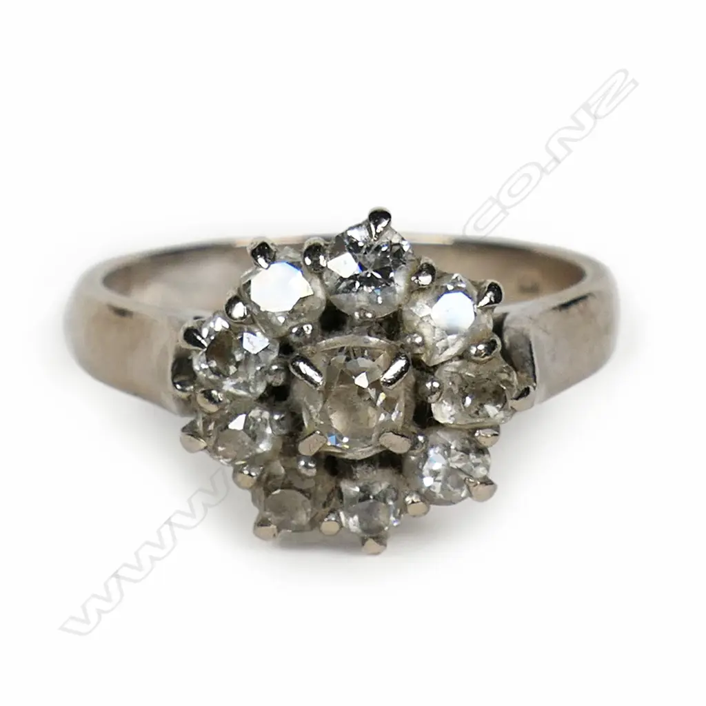 An old 18ct white gold and diamond cluster ring, Image 1++