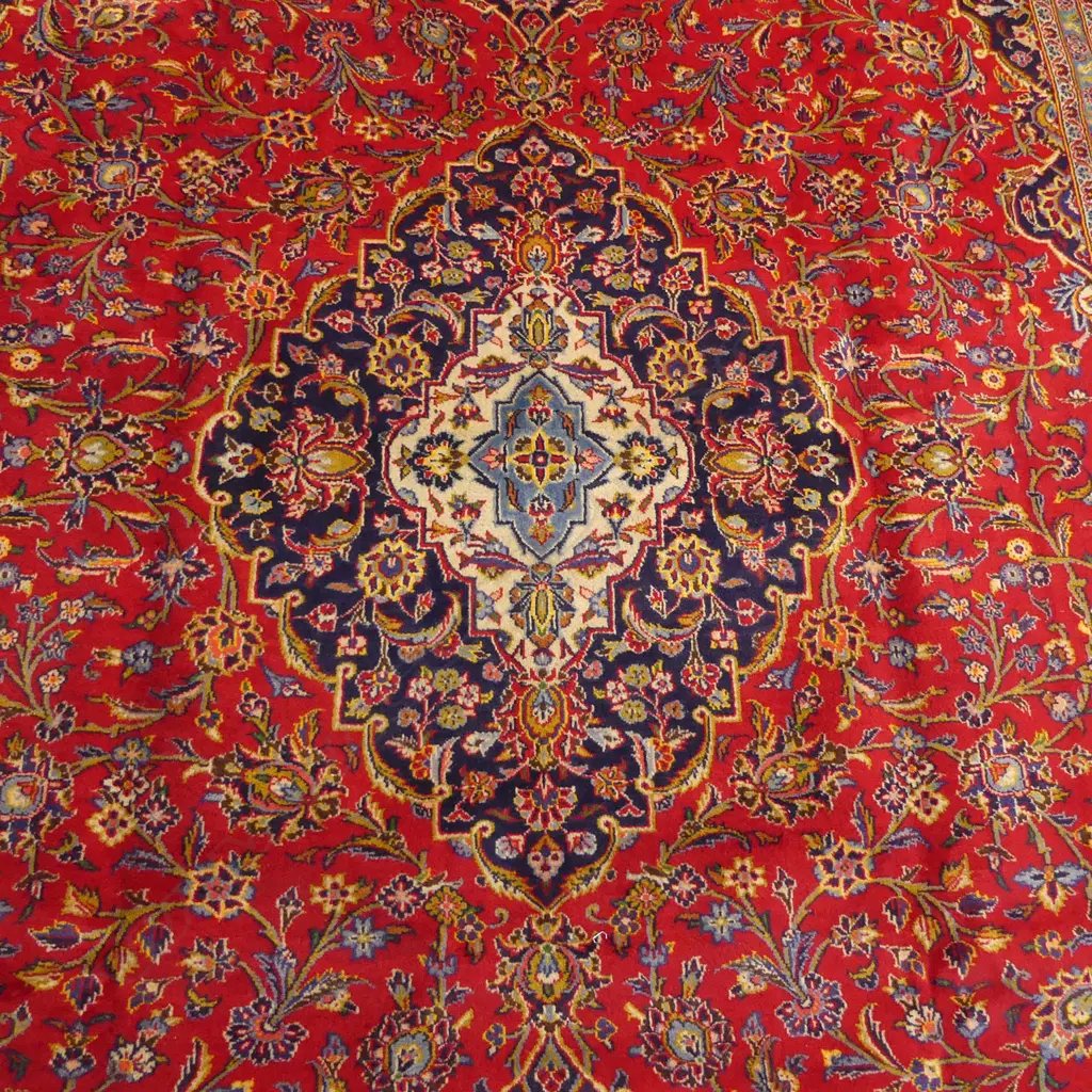 A fine hand-knotted Kashan carpet, Image 1++