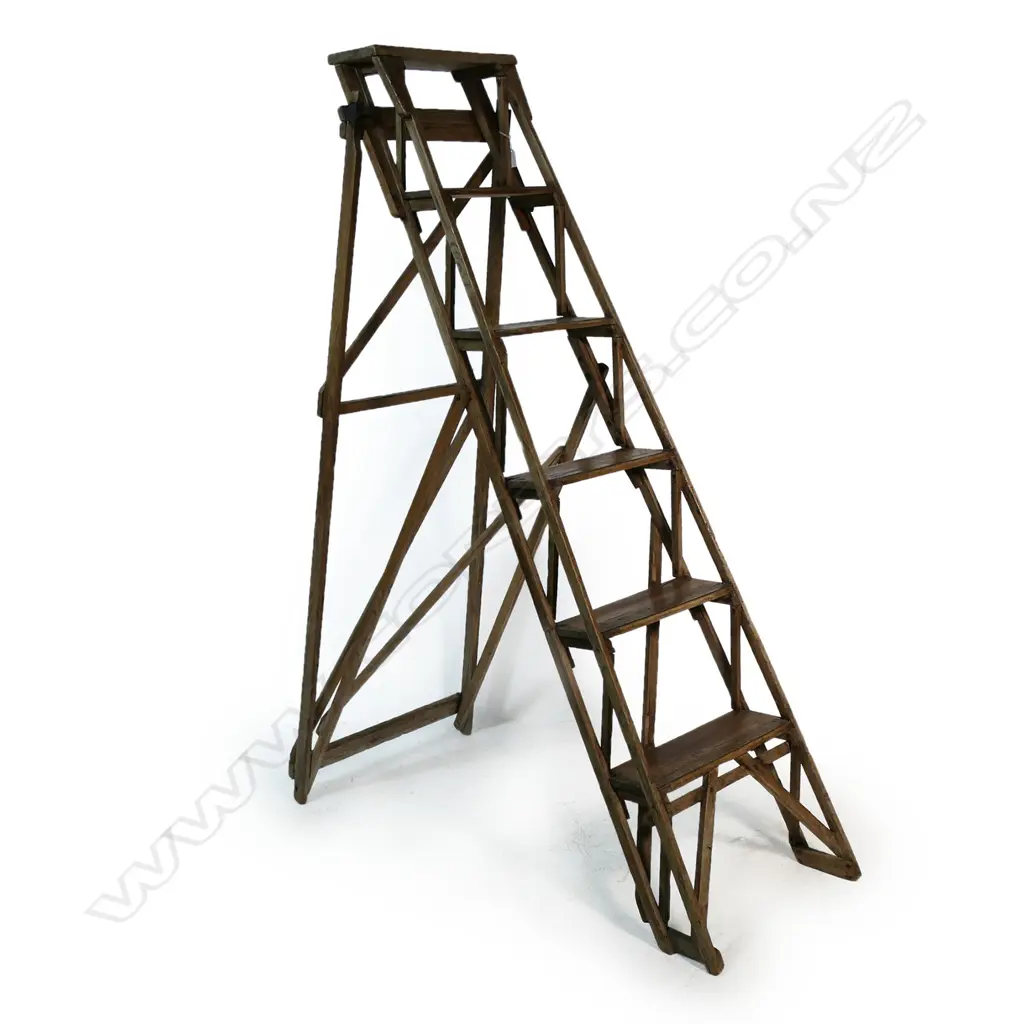 An early 1900s Hatherley elm folding step ladder, Image 1++