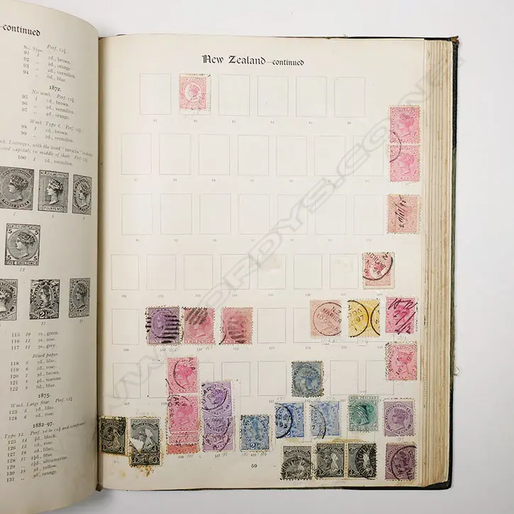A good old large stamp album with world collection, Image 1++
