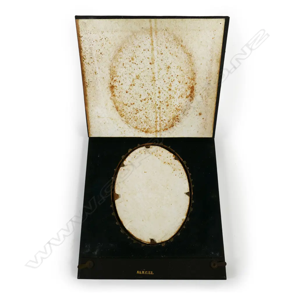 A George III style portrait miniature of Mr Col. Wm. Thomlinson, Image 1++