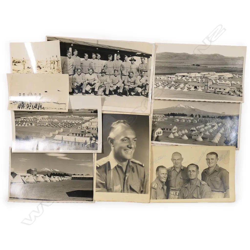 A collection of WWI and WWII New Zealand father and son military ephemera, Image 1++