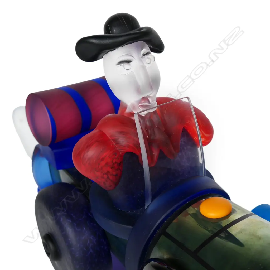 Pawel Borowski (Poland 1969-) Borowski Glasstudio (Düsseldorf – Germany) -Glass Retro Car (Unique), Image 1++