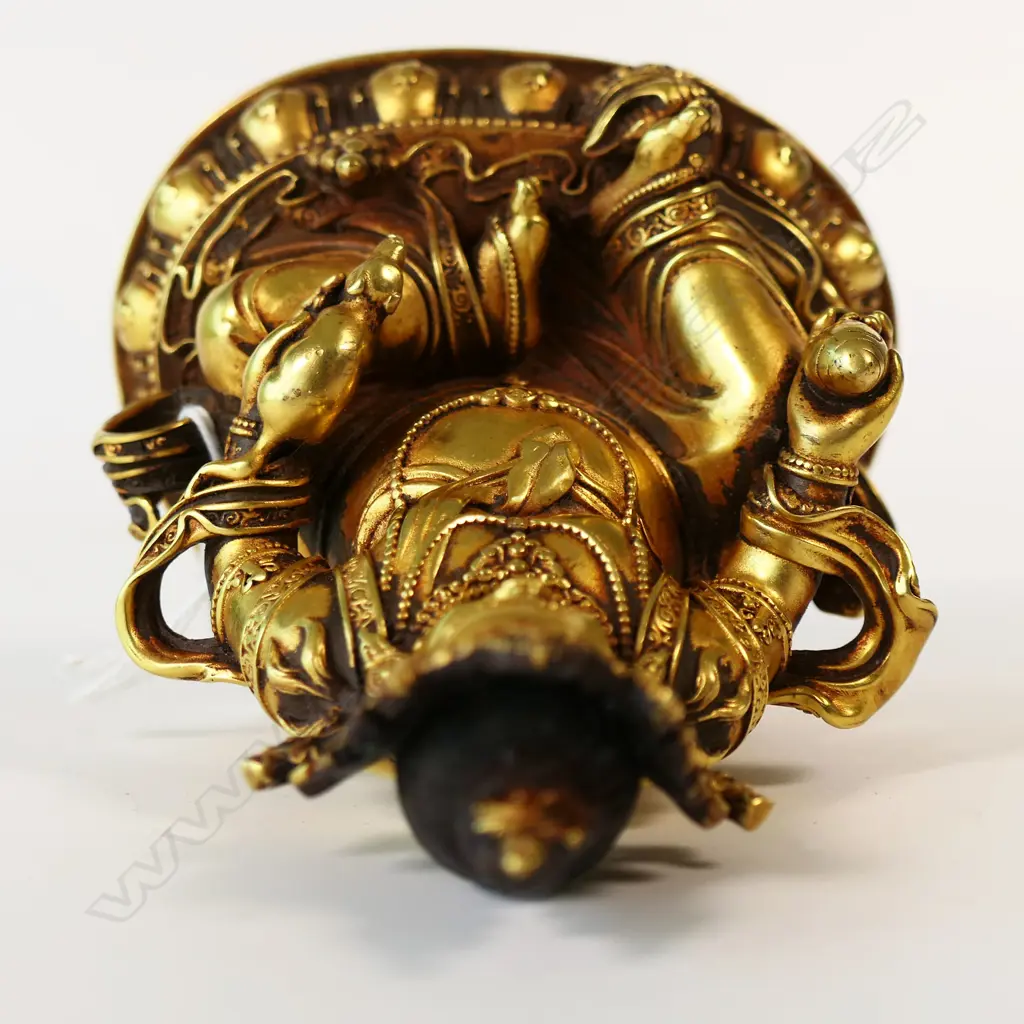 A Chinese gilt bronze Buddha, Image 1++