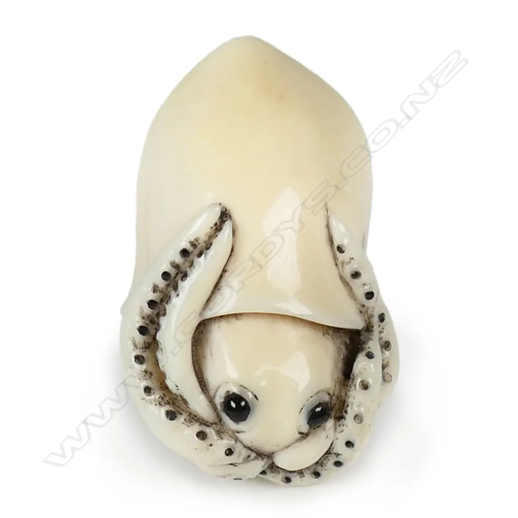 A Japanese ivory netsuke, Image 1++