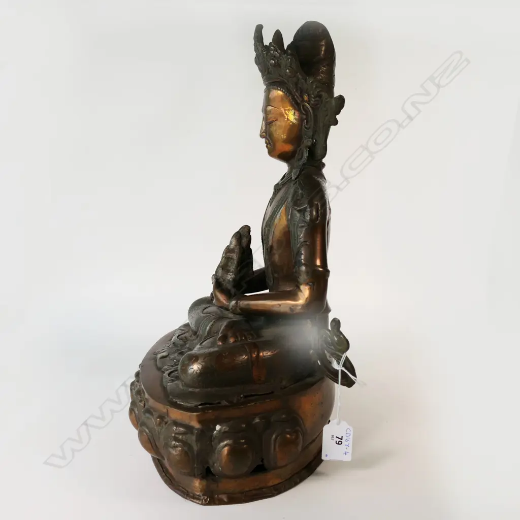 A vintage bronze and copper Amitabha Buddha figure, Image 1++