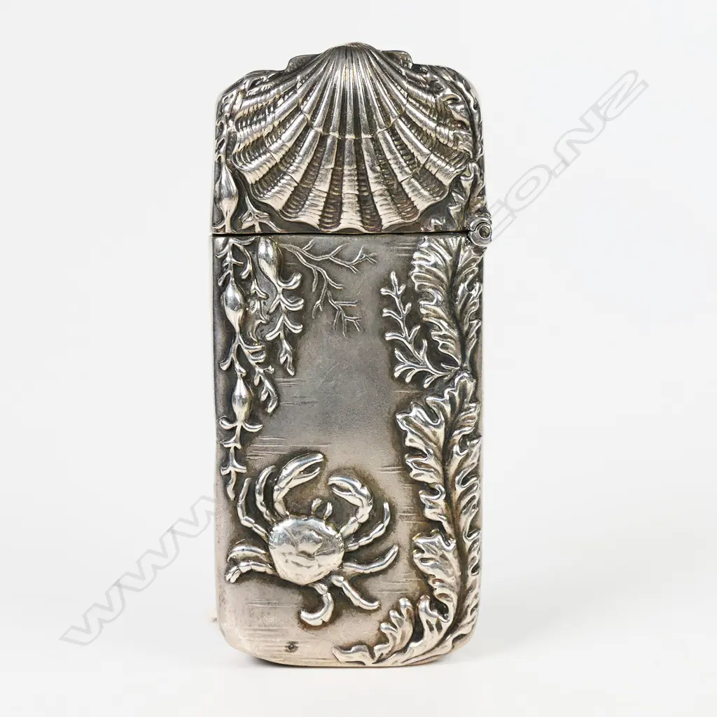 A c.1900 silver sea themed vesta, Image 1++