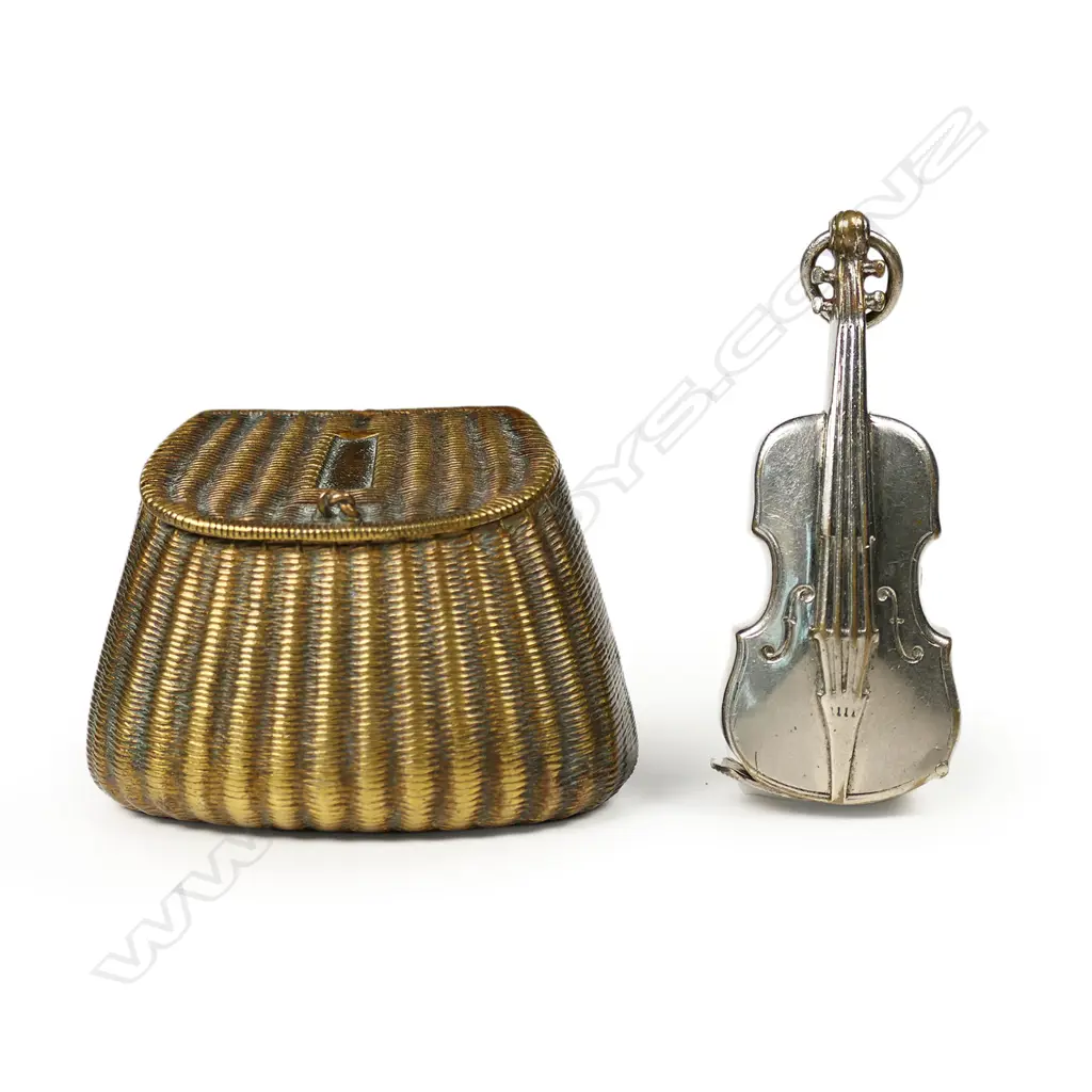 Two antique novelty vestas, Image 1++