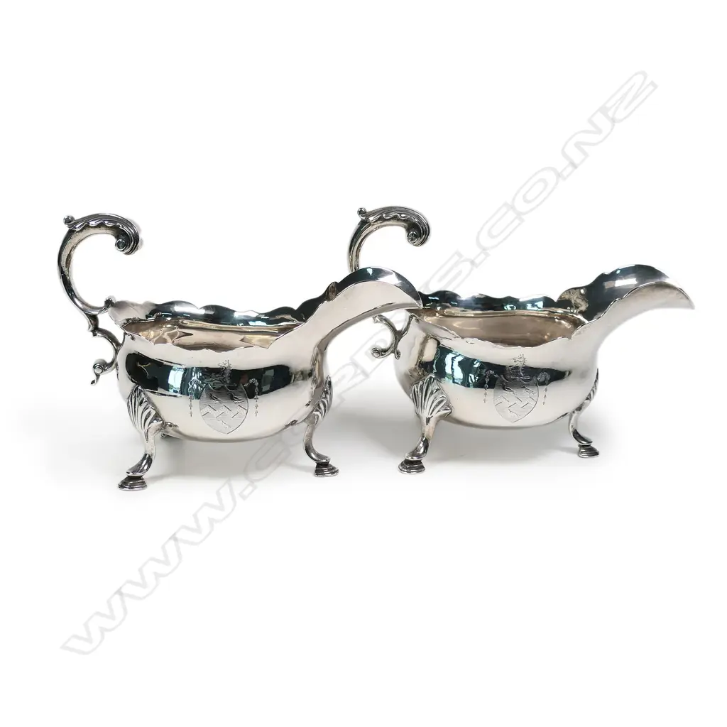 A pair of early George III silver sauce boats, Image 1++