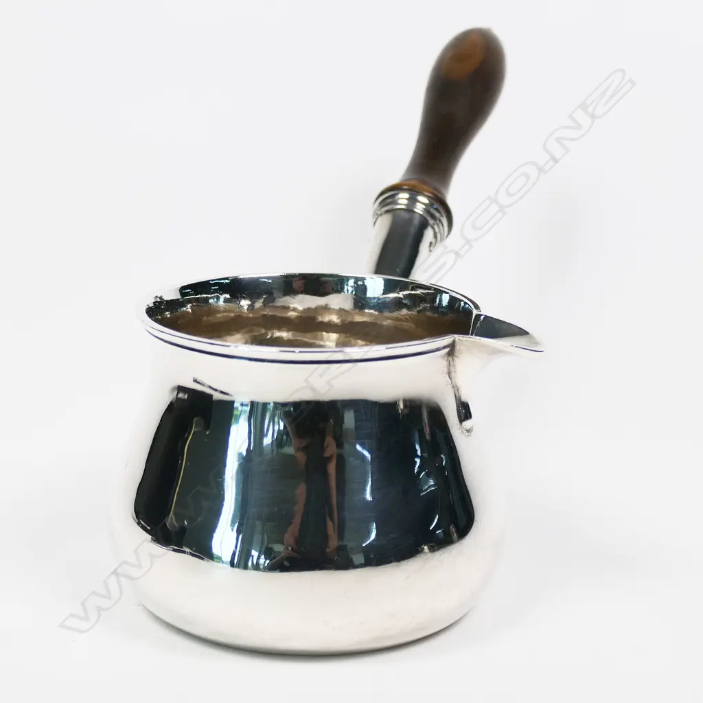 A George II silver brandy warmer, Image 1++