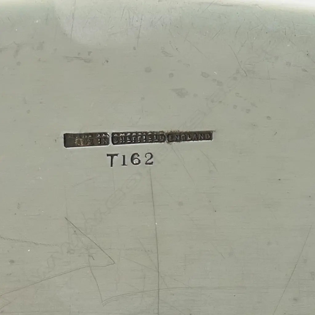 A heavy mid-20thC two handled silver tray, Image 1++