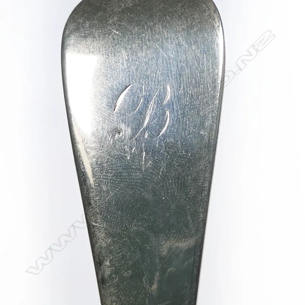 An early 20thC silver soup ladle, Image 1++