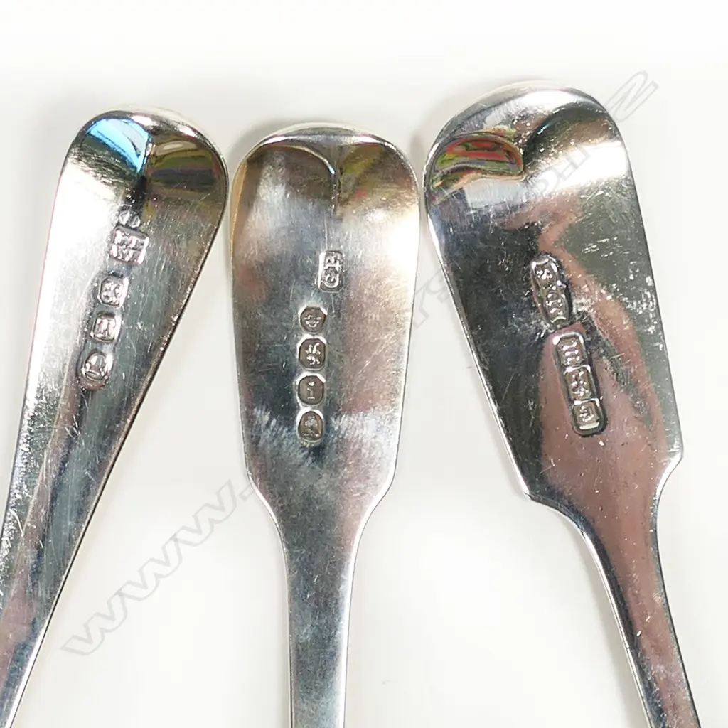 Three silver sauce ladles, Image 1++