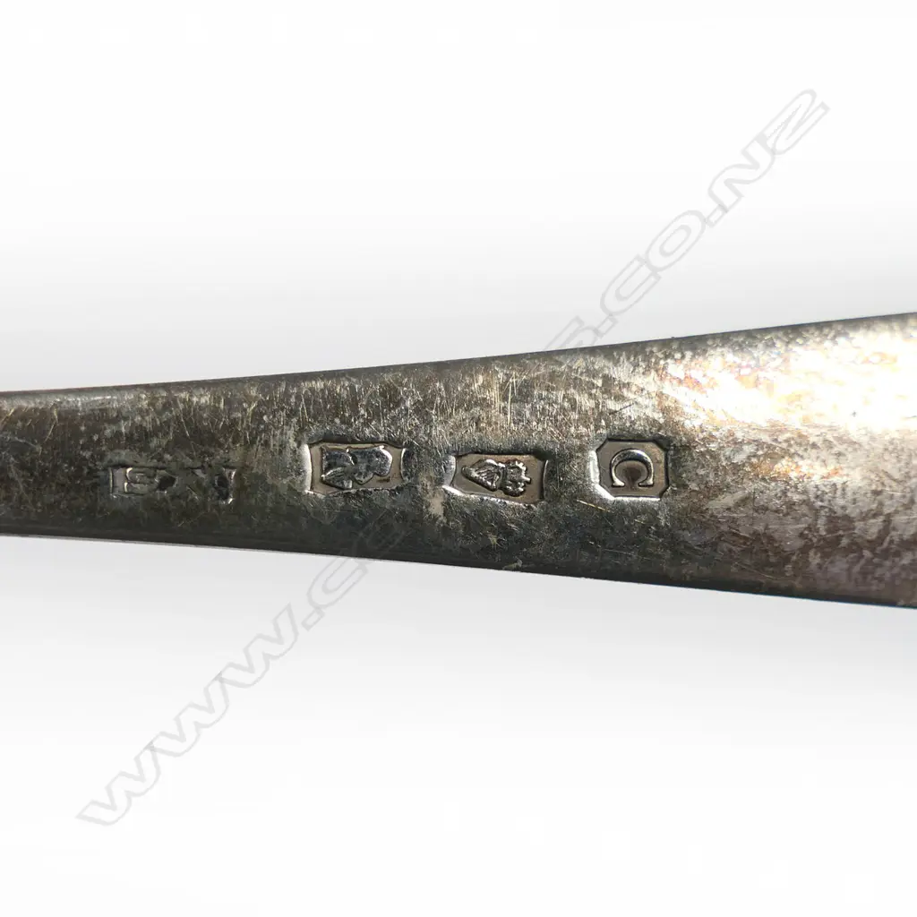 Five Irish George III silver table spoons, Image 1++