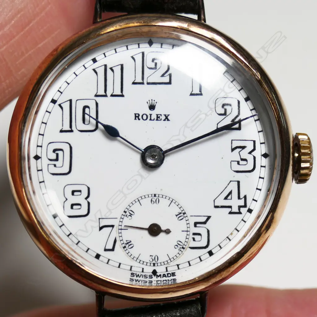 A good c.1915 gent's 9ct rose gold Rolex trench watch, Image 1++