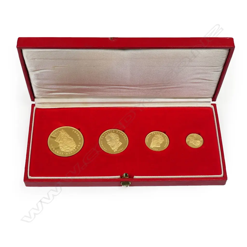 The South Africa 1984 Krugerrand four gold coin limited cased proof set, Image 1++