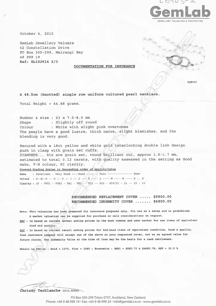 A cultured pearl necklace, Image 1++