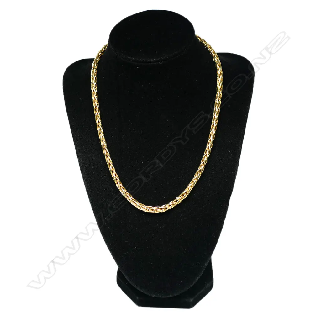A 9ct gold chain, Image 1++