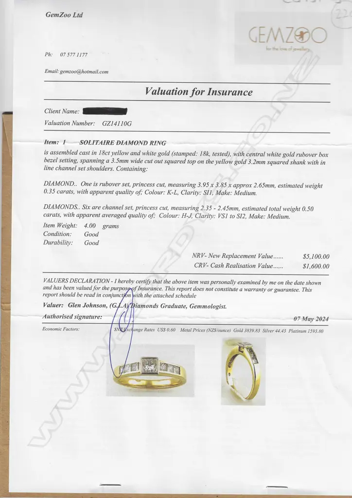 An 18ct gold and diamond ring, Image 1++