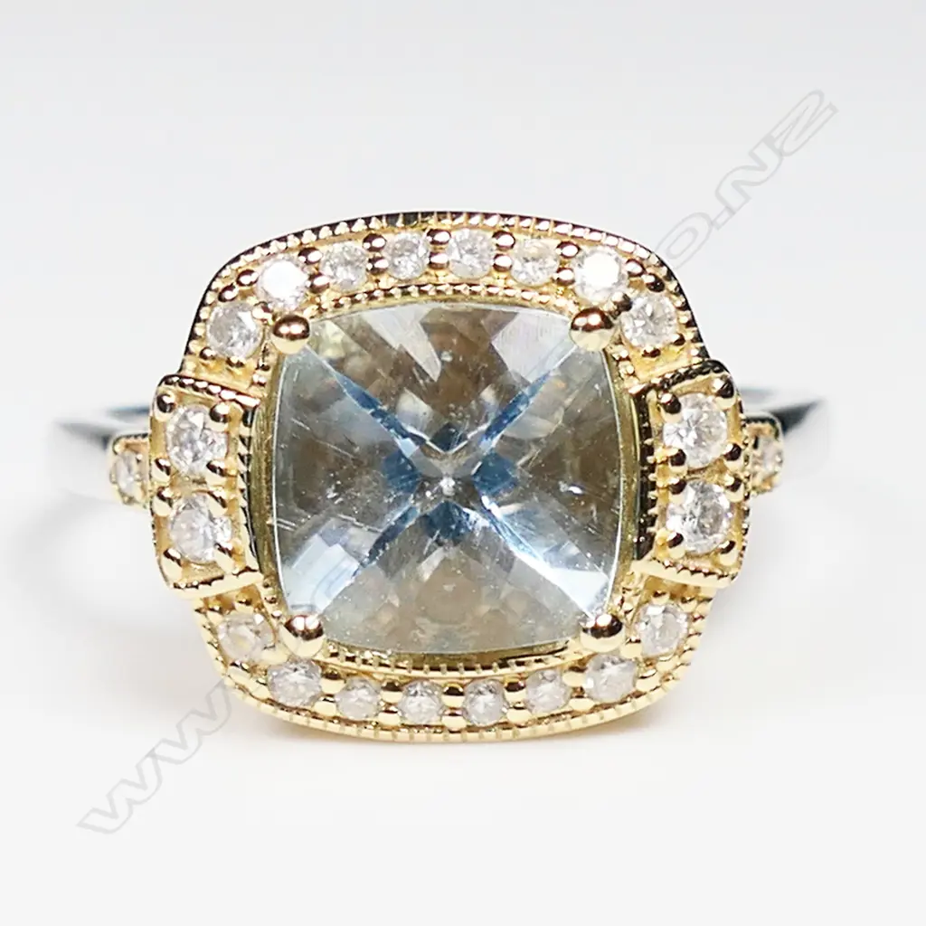 A 14ct yellow and white gold aquamarine and diamond vintage style ring, Image 1++