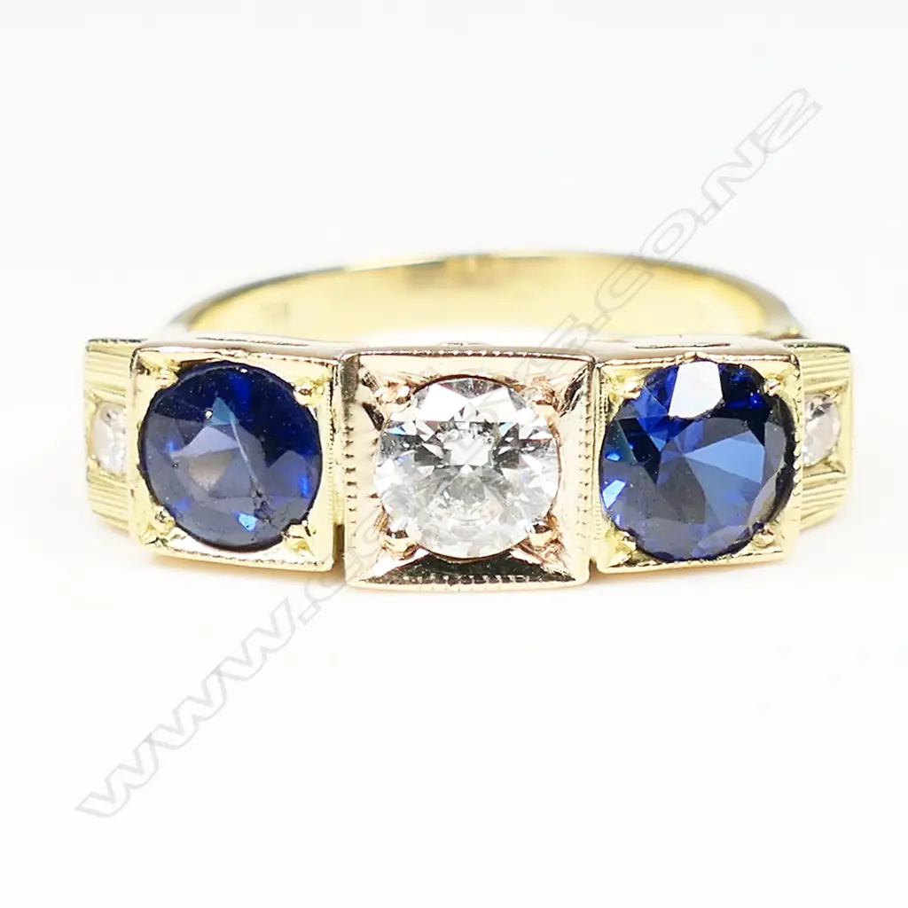 An estate 18ct yellow gold modified sapphire and diamond five stone ring, Image 1++