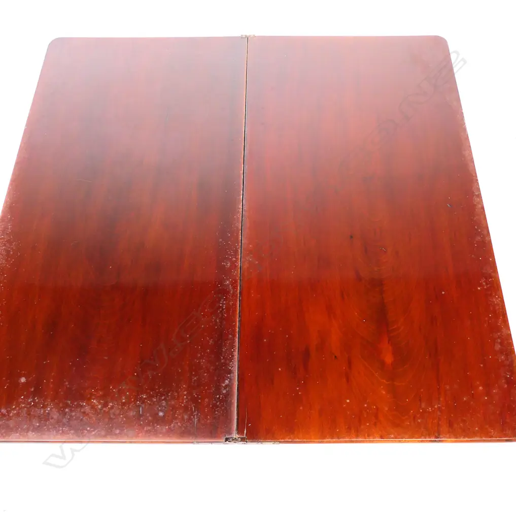 A Regency mahogany flap top supper table, Image 1++