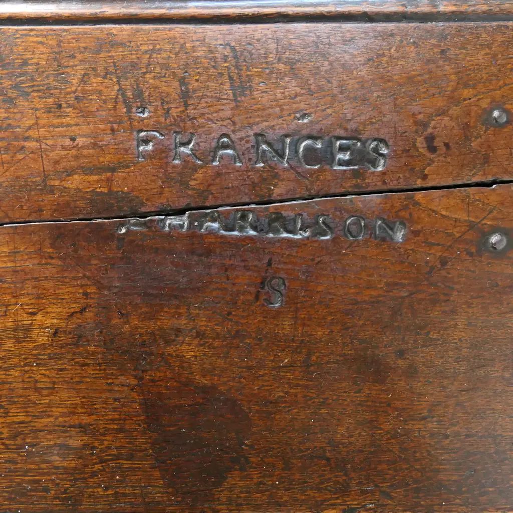 An 18thC oak bible box on stand, Image 1++