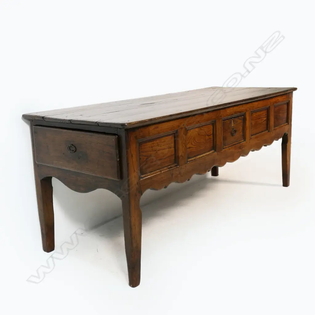 A 19thC large oak buffet, Image 1++