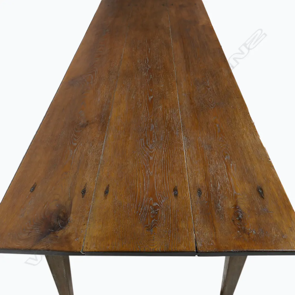 An oak French provincial-style dining table, Image 1++