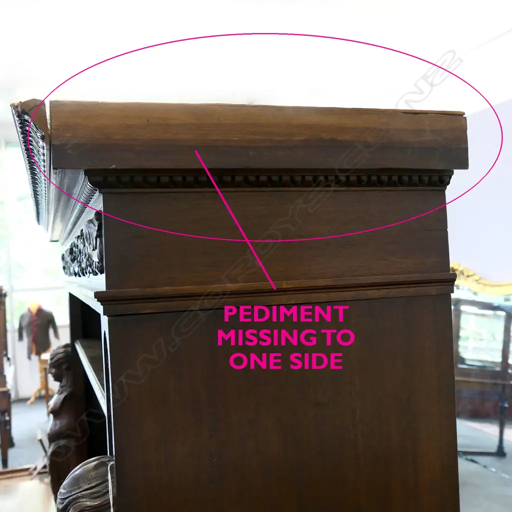 A Victorian decorative mahogany bookcase, Image 1++