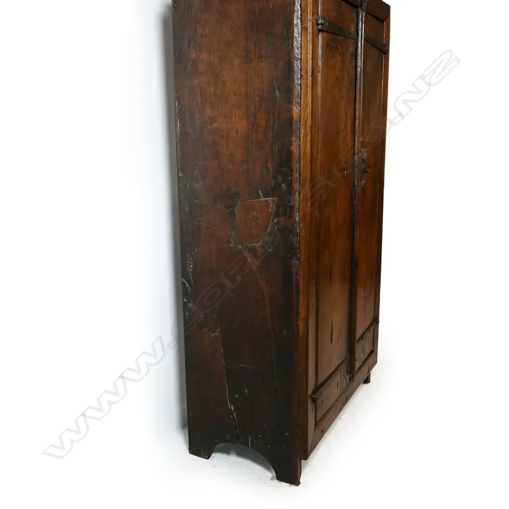 A 19thC Continental fruitwood primitive country cupboard, Image 1++