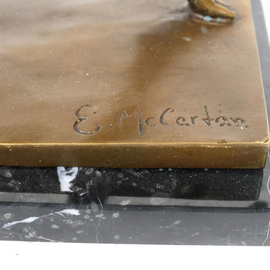 An Art Deco style quality bronze sculpture of Diana the Huntress, Image 1++